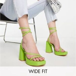 London Rebel Wide Fit flare heeled platform sandals in lime